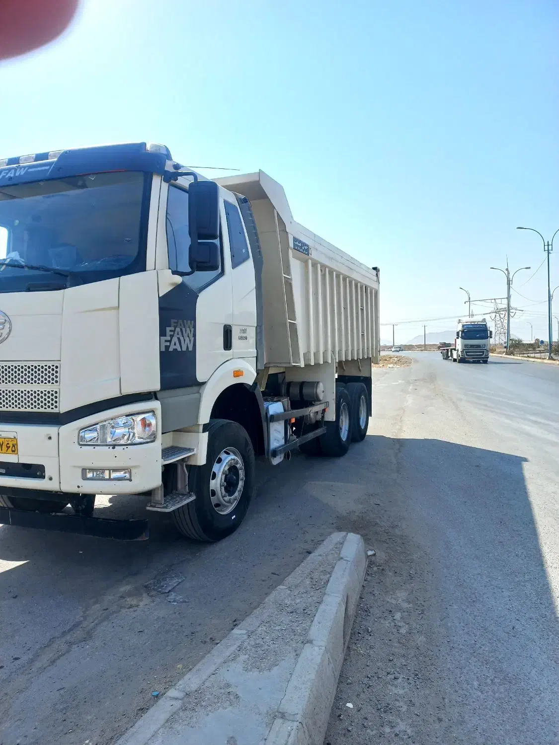 کمپرسی ده چرخ  فاوو|خودرو سنگین|یزد, |دیوار