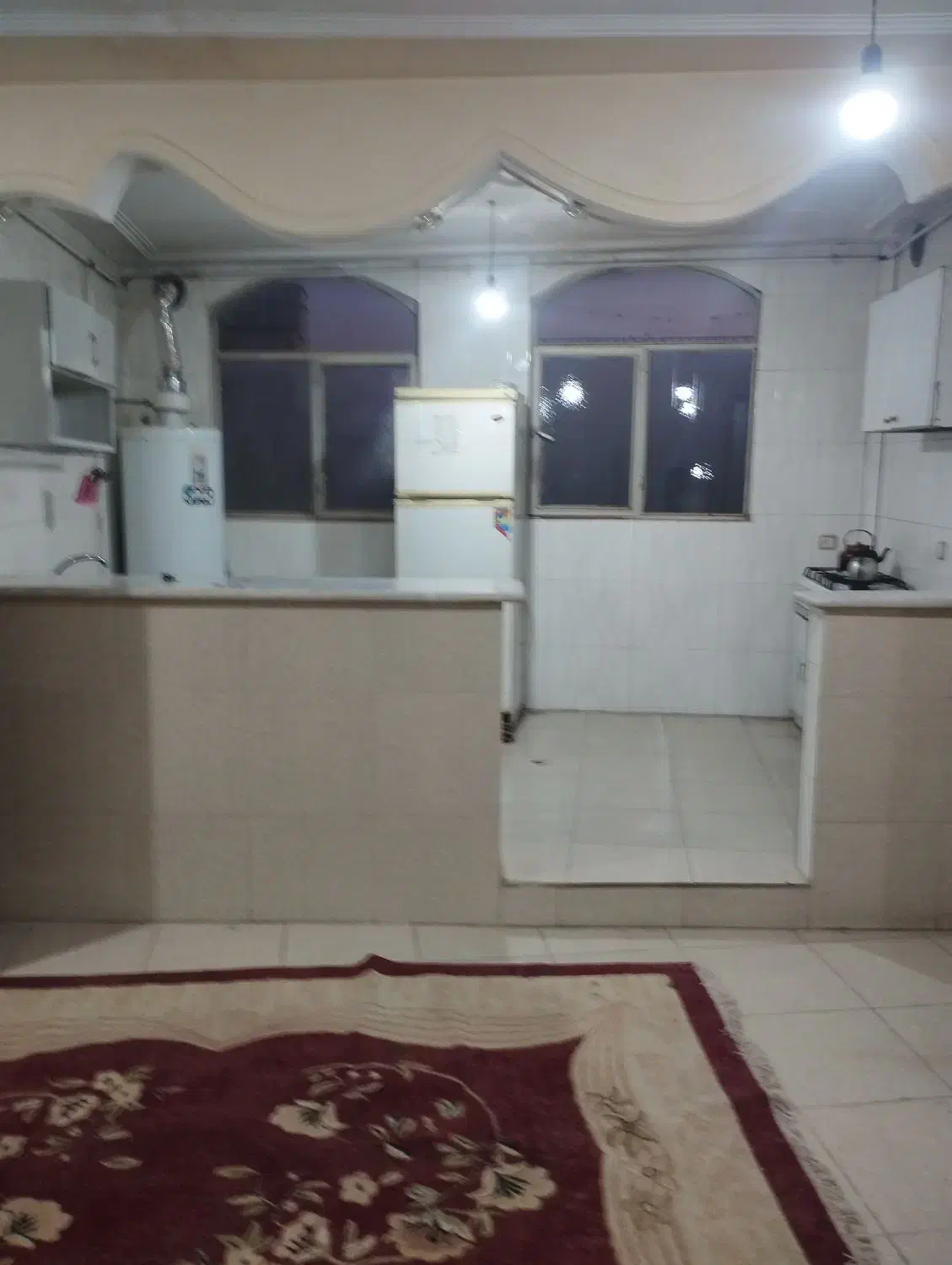 آپارتمان مبله طبقه اول  مرگز شهر|اجارهٔ کوتاه‌مدت آپارتمان و سوئیت|کرمانشاه, |دیوار