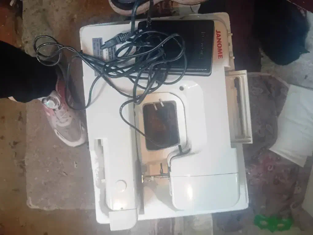 چرخ خیاطی نو|چرخ خیاطی و ریسندگی|لنگرود, |دیوار