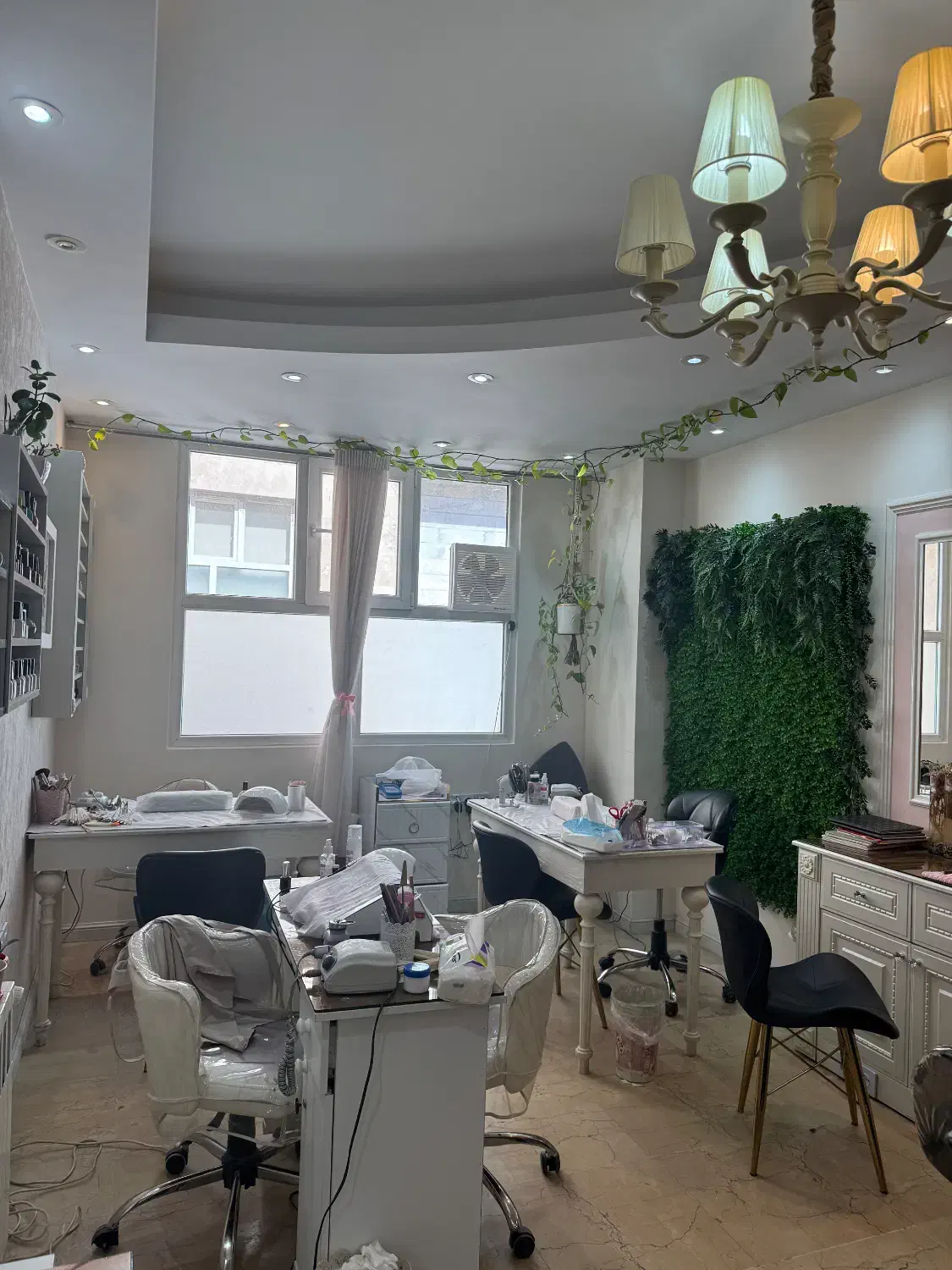 استخدام کوپ کار ،شینیون ،بافتکار وناخنکار|استخدام درمانی، زیبایی، بهداشتی|تهران, صادقیه|دیوار