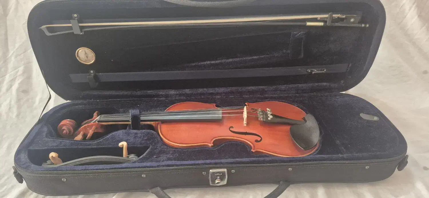 ویولن دست ساز|ویولن|نجفآباد, یزدانشهر|دیوار