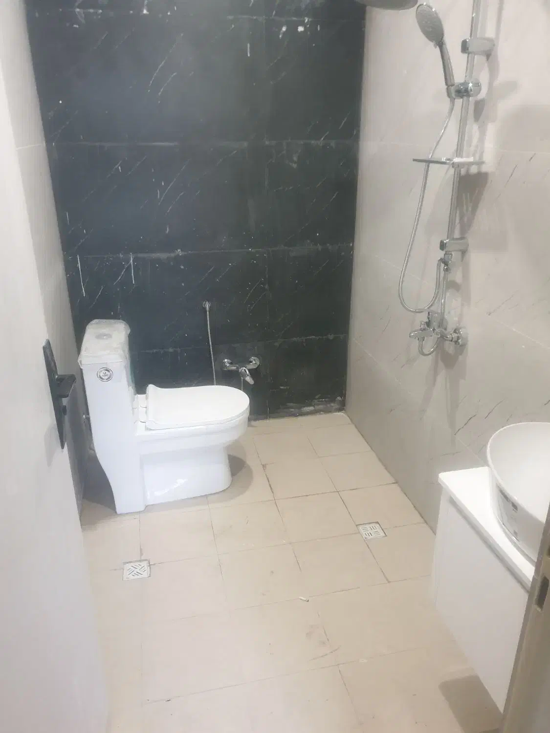 ۱۳۵ متری ۳ خواب  با وام جهت سرمایه گذاری|فروش آپارتمان|تهران, تهرانسر شرقی|دیوار