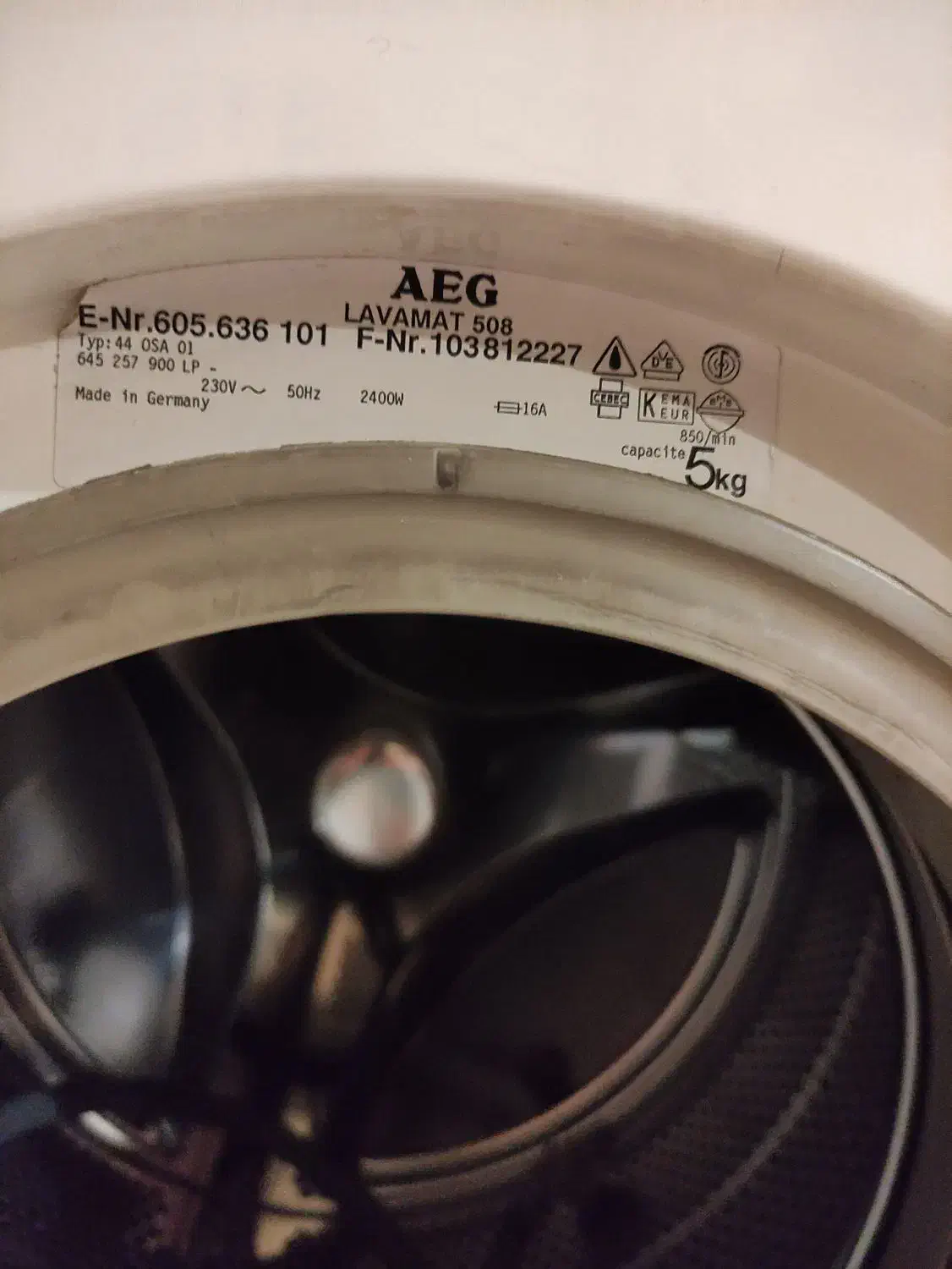 لباسشویی آاگ آلمانی AEG|ماشین لباسشویی و خشک‌کن لباس|تبریز, |دیوار