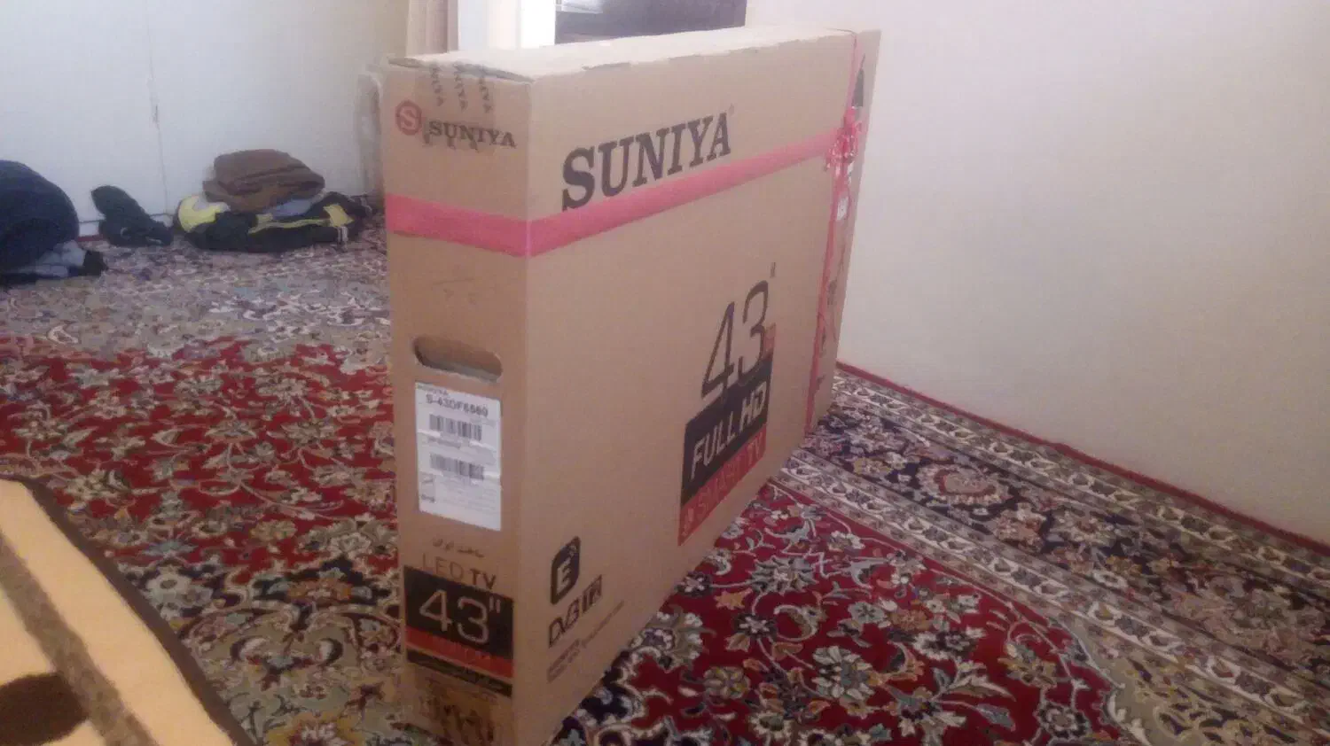 تلویزیون|تلویزیون و پروژکتور|مشهد, طلاب|دیوار