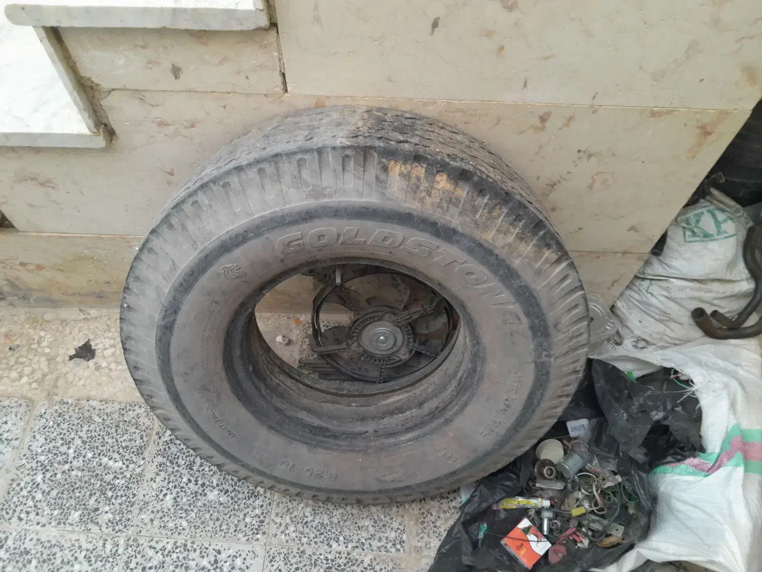 وسایل خودرو|قطعات یدکی و لوازم جانبی|آران و بیدگل, |دیوار