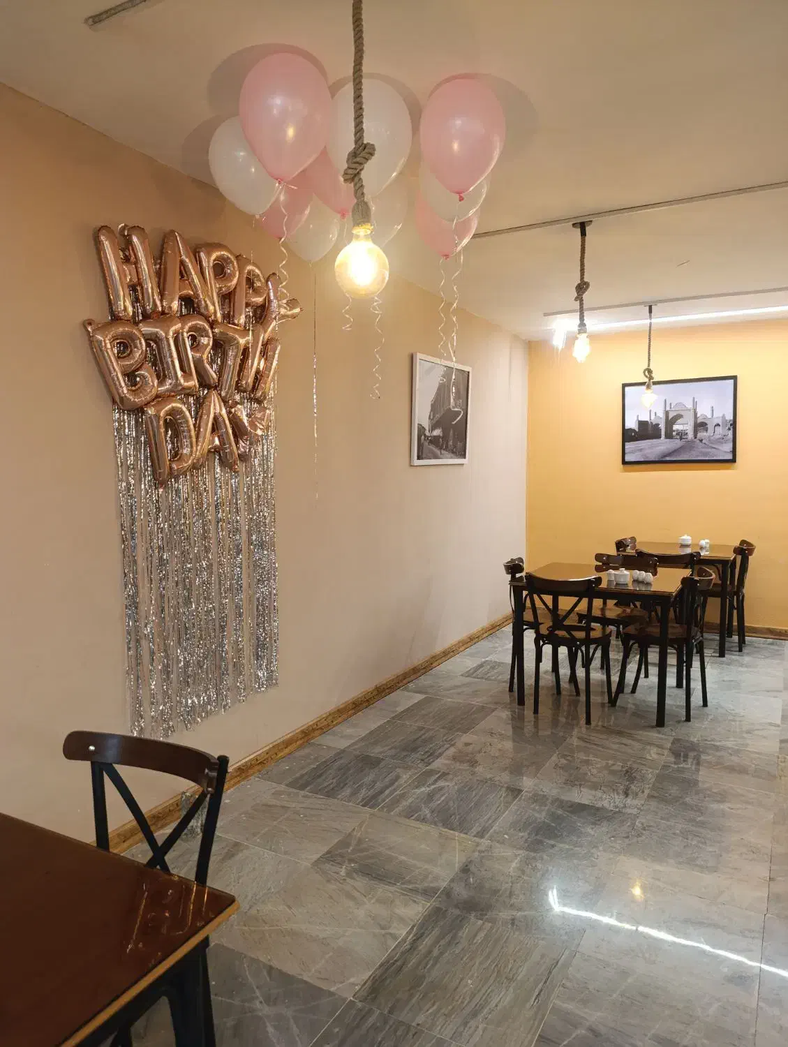 سالن برای تولد و مراسمات خانوادگی و دوستانه|خدمات پذیرایی، مراسم|قزوین, |دیوار