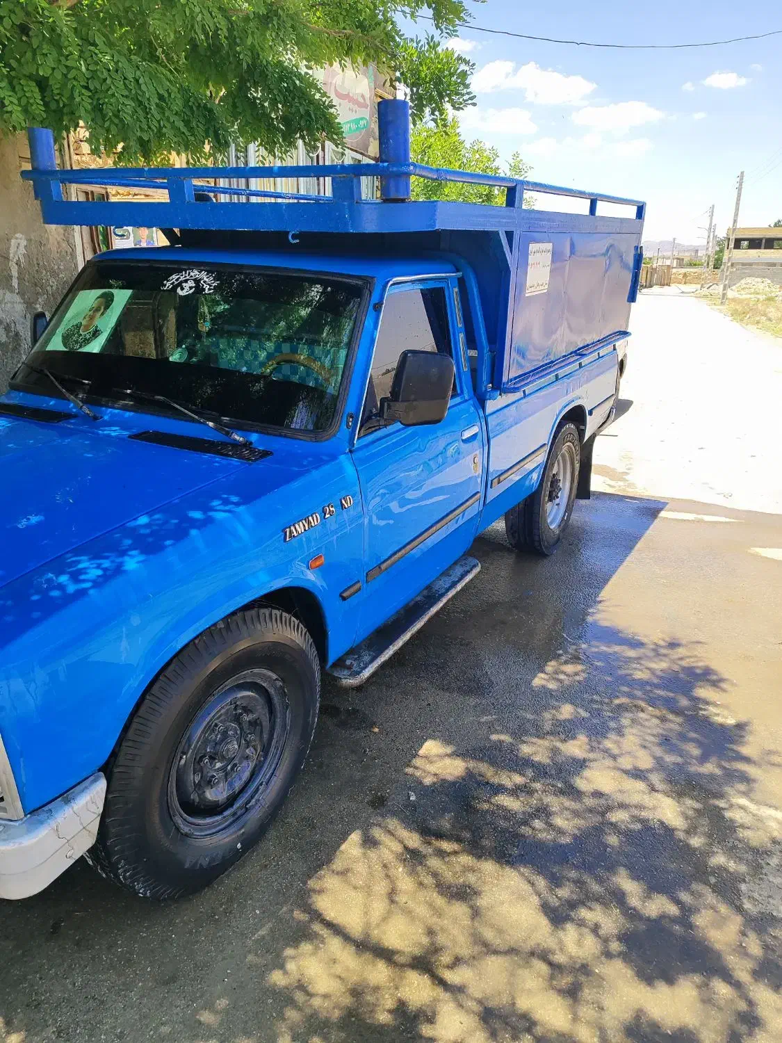 نیسان دیزل|خودرو سواری و وانت|بروجن, |دیوار