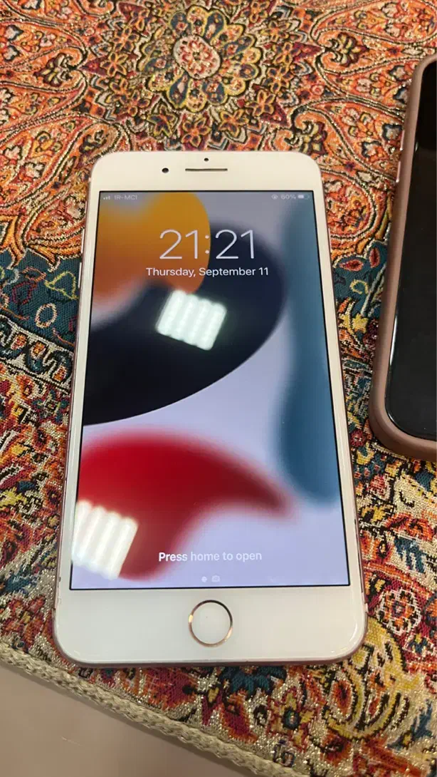 اپل iPhone 7 Plus با حافظهٔ ۱۲۸ گیگابایت|موبایل|یزد, |دیوار