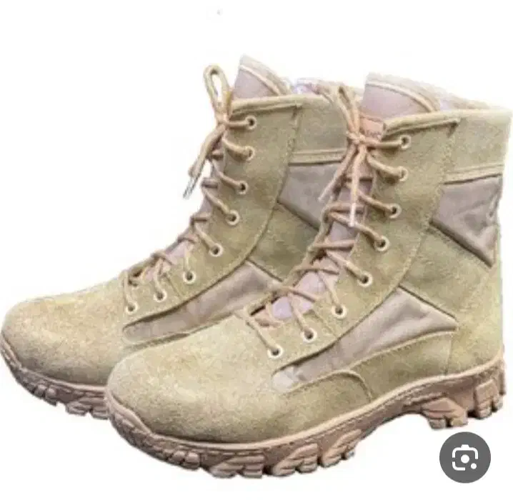 لباس مرز بانی نیروی انتظامی و پوتین|کوهنوردی و کمپینگ|نجف‌آباد, جعفرآباد|دیوار