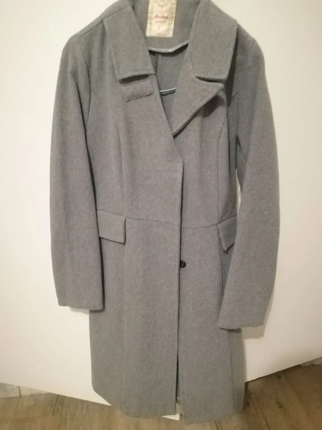 لباس|لباس|تهران, دهکده المپیک|دیوار