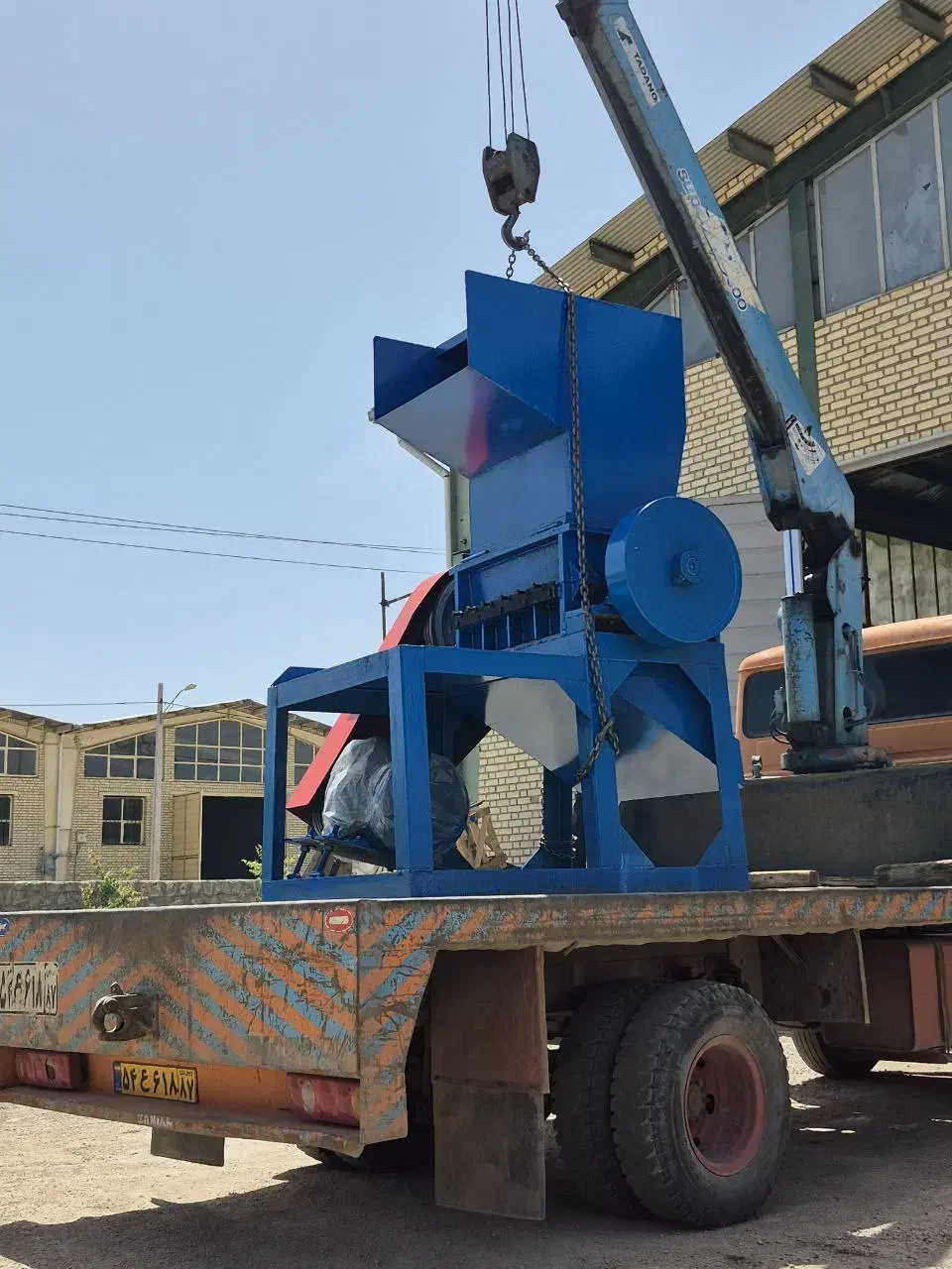 دستگاه آسیاب پلاستیک قلمبه زن سبد لاک پت سپر 5|ماشین‌آلات صنعتی|شیراز, شهرک صنعتی شیراز|دیوار