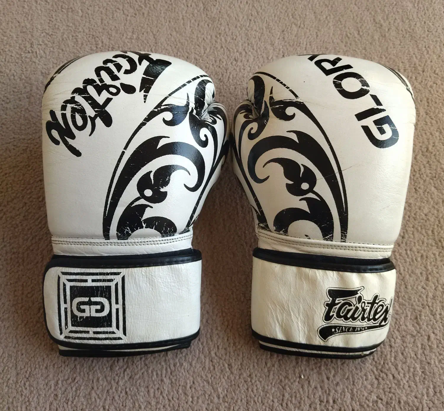 دستکش بوکس حرفه ای|تجهیزات ورزشی|گرگان, |دیوار