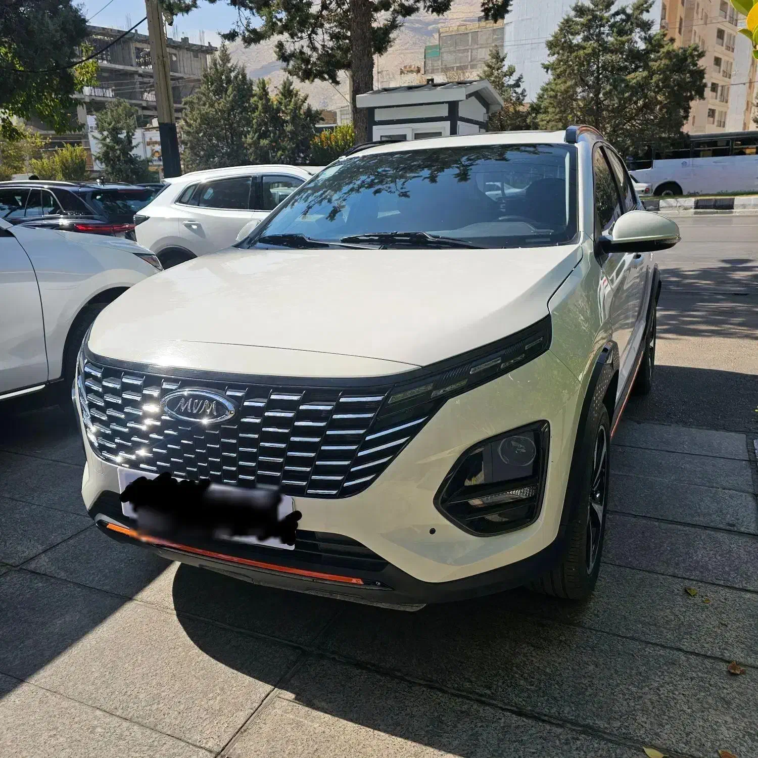 ایکس ۳۳ کراس دنده ای|خودرو سواری و وانت|شیراز, قصرالدشت|دیوار