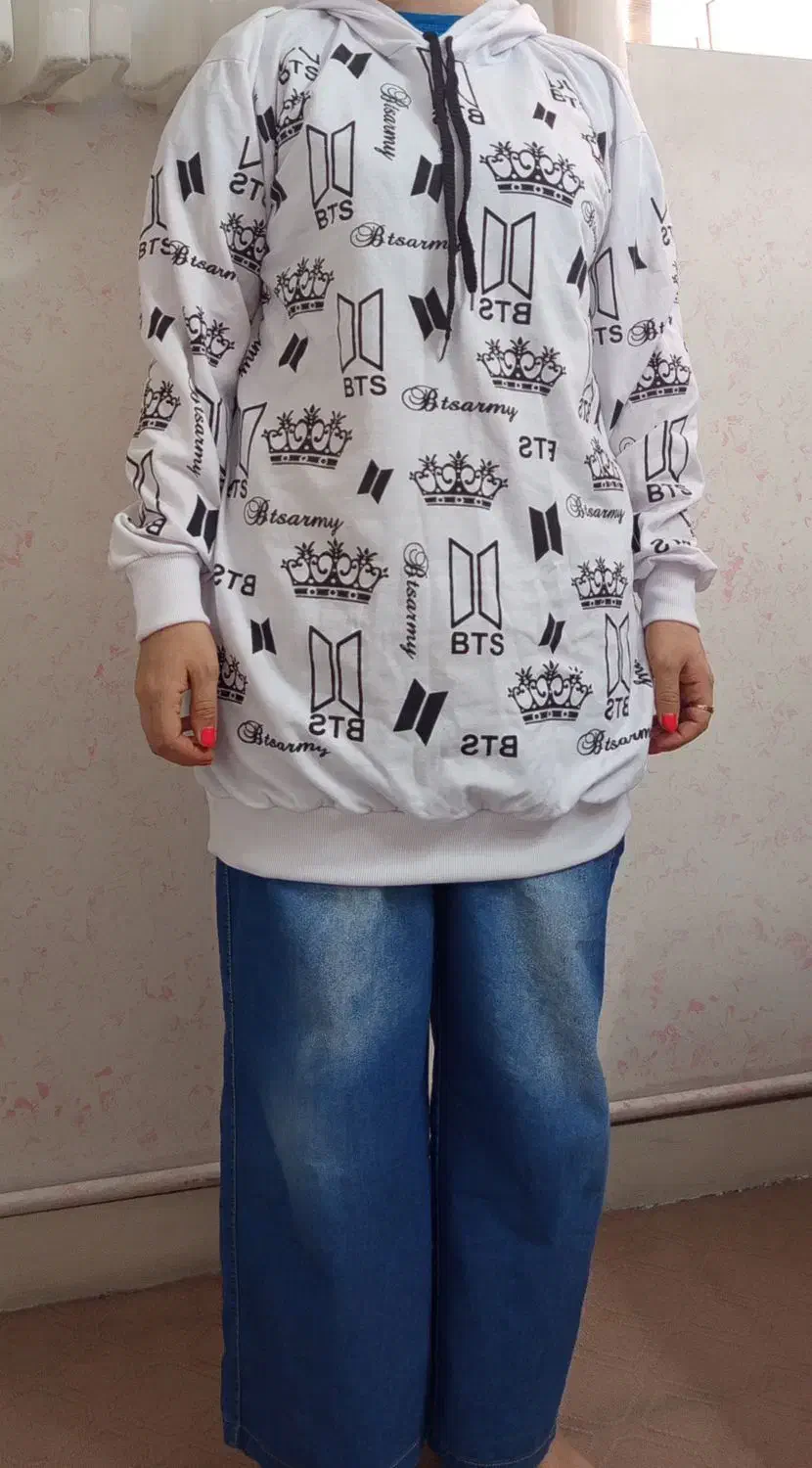 هودی نو|لباس|اصفهان, باغ فدک|دیوار