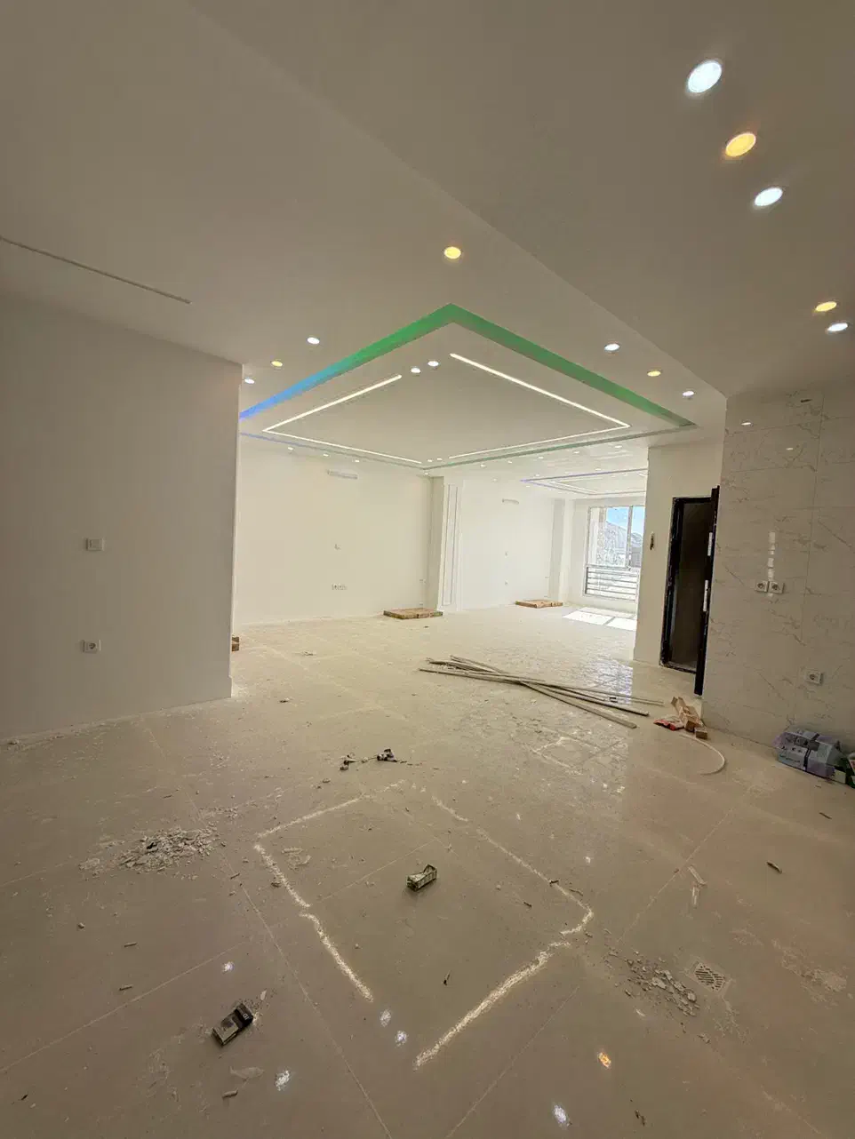 ۱۵۰ متری ۳خوابه دارای لاندری روم|فروش آپارتمان|فیروزکوه, |دیوار