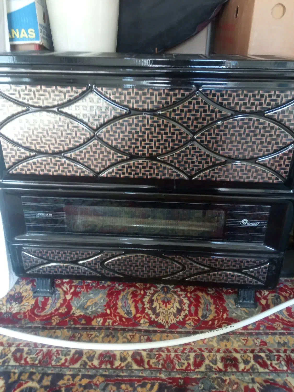 دو عددبخاری ایرانشرق سالم در حد نو|بخاری، هیتر، شومینه|قروه, |دیوار