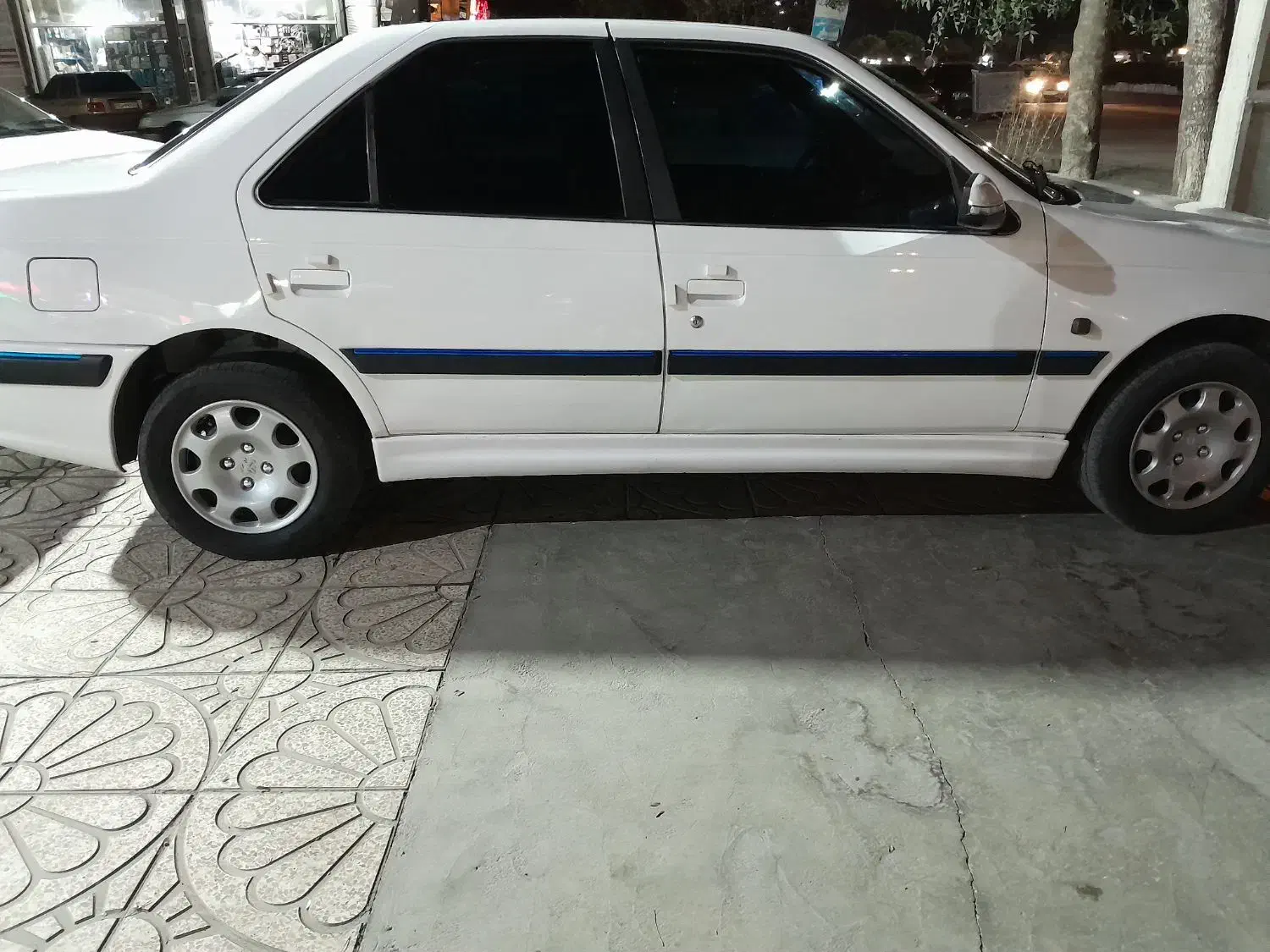 پژو پارس دوگانه فابریک مدل ۹۲|خودرو سواری و وانت|پارس‌آباد, |دیوار