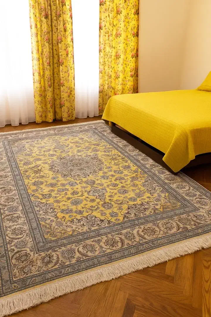 فرش دستباف (بساک) تک ۶ متری نایین لیمویی|فرش|مشکیندشت, |دیوار