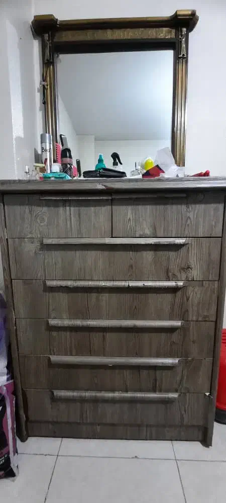 درآور و آینه|جاکفشی، کمد، دراور|شاهین‌شهر, خانه کارگر|دیوار