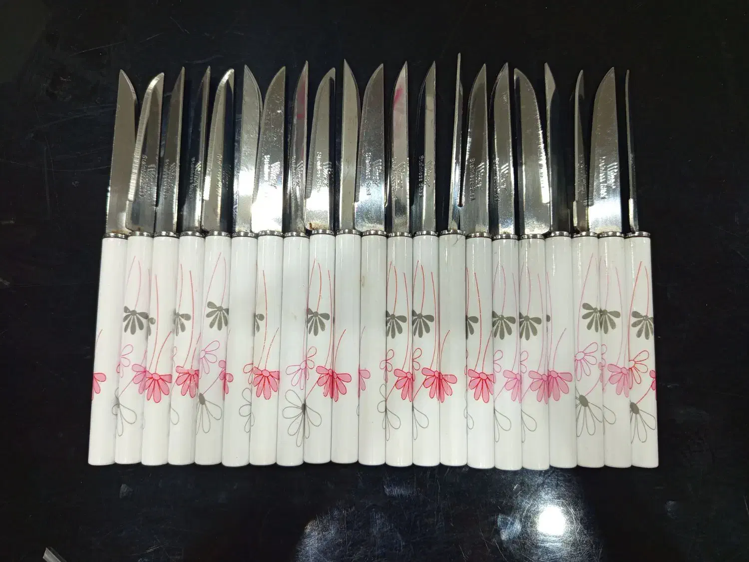 کارد و چنگال|ظروف سرو و پذیرایی|خرمآباد, |دیوار