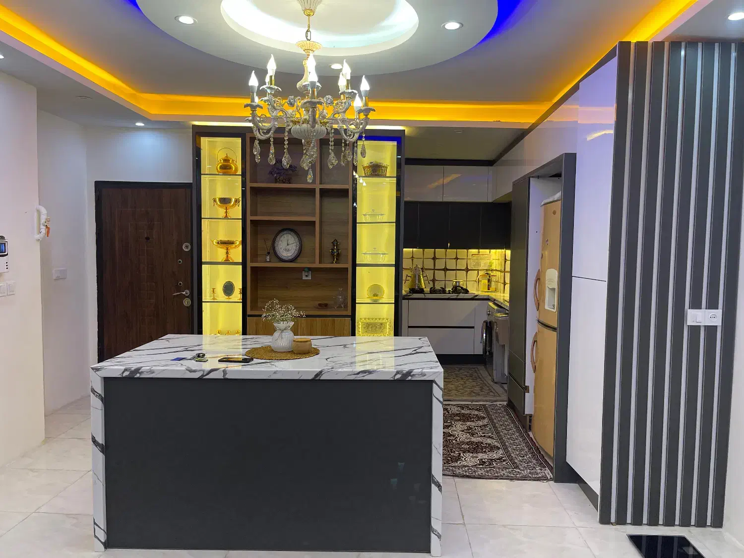 فروش آپارتمان۹۲متری با پارکینگ شهریار کهنز|فروش آپارتمان|شهریار, کهنز|دیوار