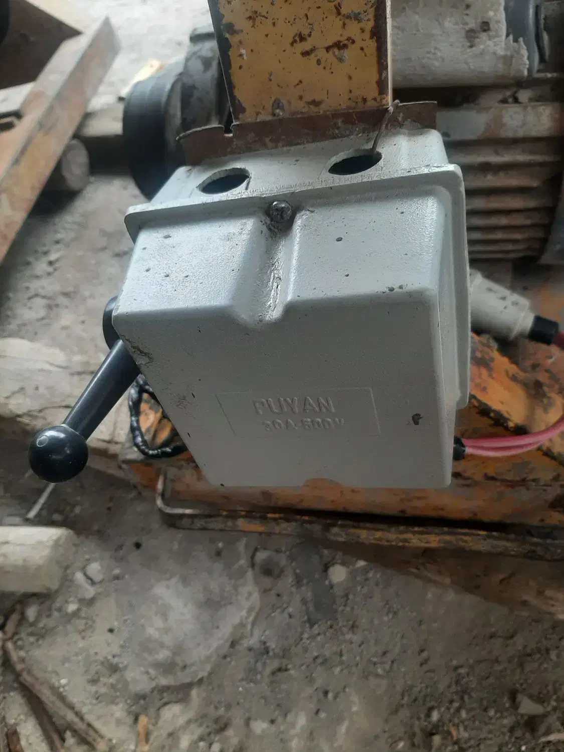 بالابر جک تخته کار|مصالح و تجهیزات ساختمان|گرگان, |دیوار