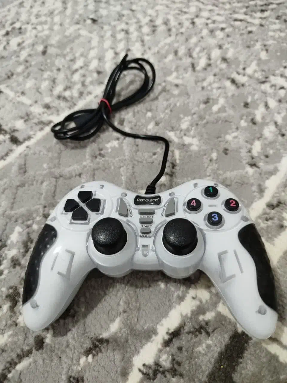 دسته بازی مدل Panatech USB - سالم و تمیز|کنسول، بازی ویدئویی و آنلاین|زرند, |دیوار