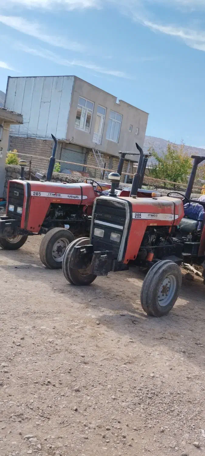 تراکتور مدل ۸۹و۸۷|ماشین‌آلات صنعتی|کرمانشاه, |دیوار