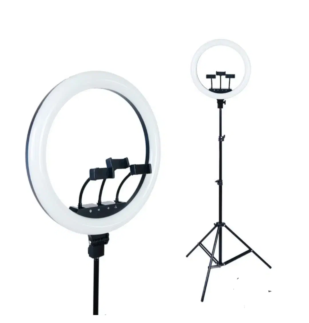 رینگ لایت درحدنو|دوربین عکاسی و فیلمبرداری|شیراز, شهرک سراج|دیوار