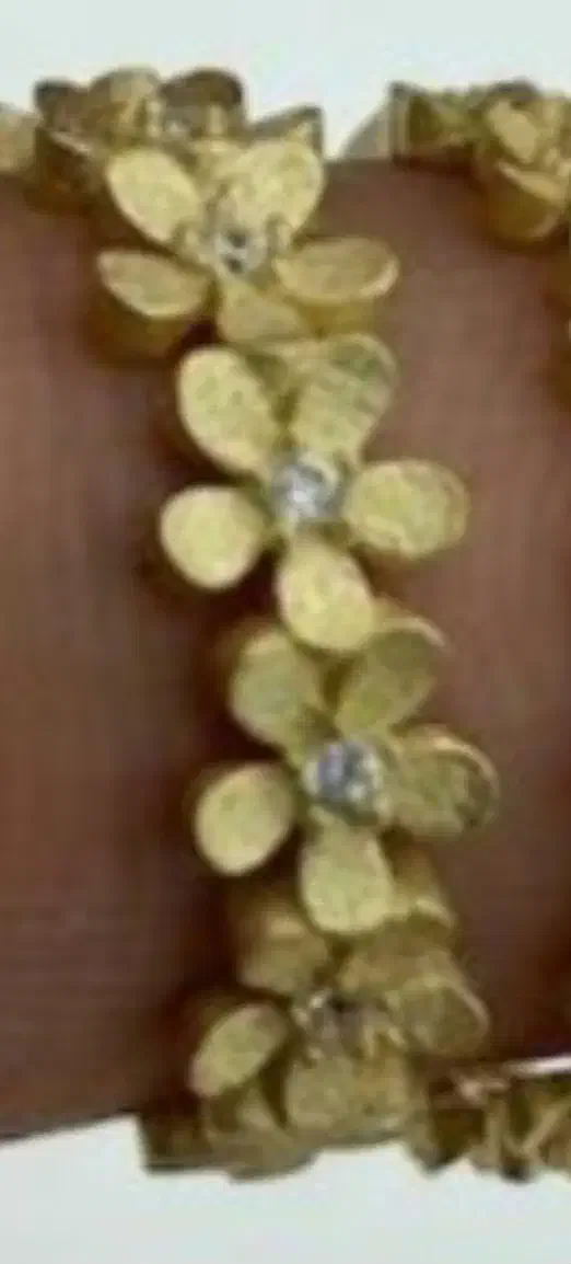 گم شدن انگشتر طلا با نگین های آبی|جواهرات|فسا, |دیوار