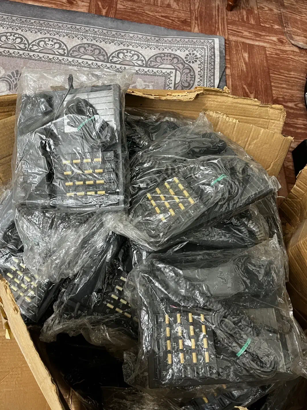 تلفن قدیمی  آلمانی|کلکسیون اشیاء عتیقه|ساری, |دیوار