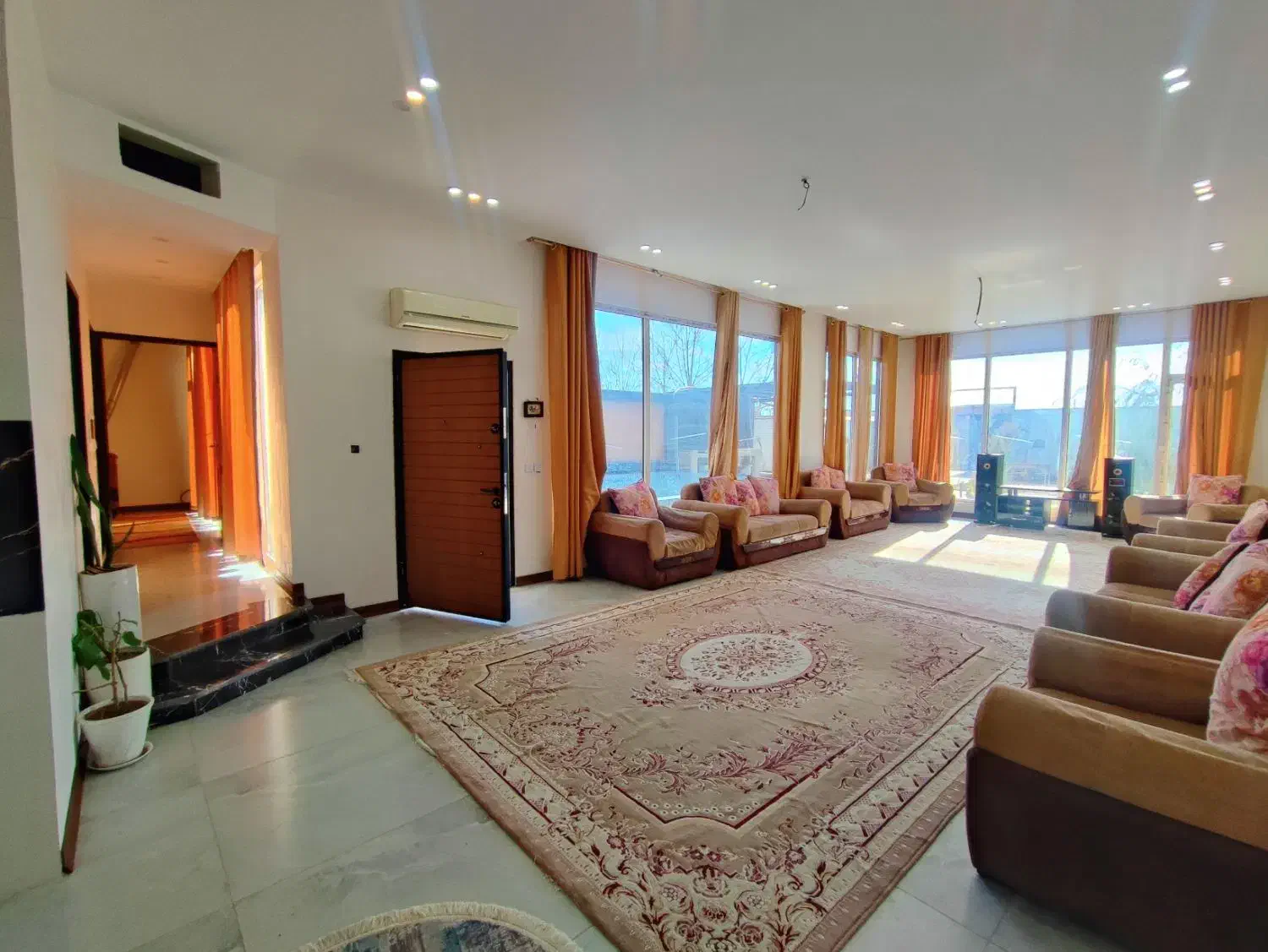 ( بافت باغ شهر ) ۴۰۰ متر ویلا مدرن|فروش خانه و ویلا|ماهدشت, |دیوار