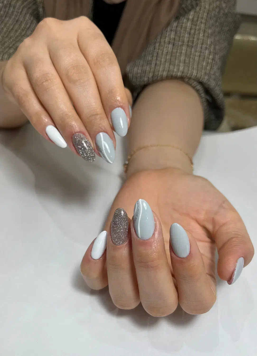 آموزش رنگ و لایت،لیفت و لمینیت مژه و ابرو وناخن|خدمات آموزشی|رشت, حسین آباد|دیوار