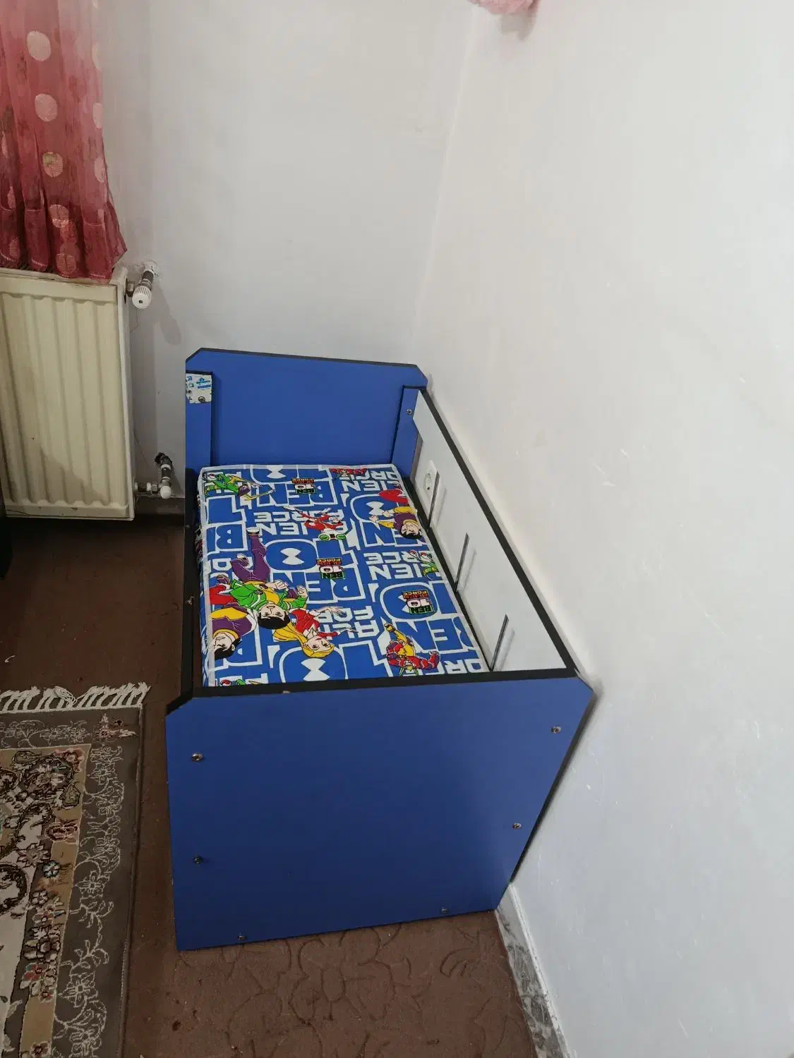 تخت کودک|تخت و صندلی بچه|قم, پردیسان|دیوار