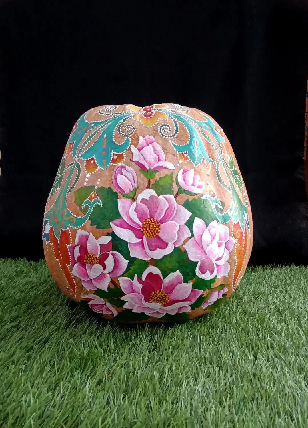 یلدای به یاد ماندنی|کلکسیون و سرگرمی|قم, چهل درخت‎|دیوار