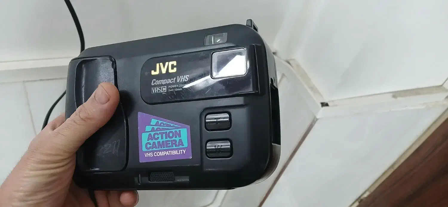 دوربین فیلمبرداری جی وی سی نوار کوچک قدیمی|دوربین عکاسی و فیلمبرداری|مشهد, گلشور|دیوار