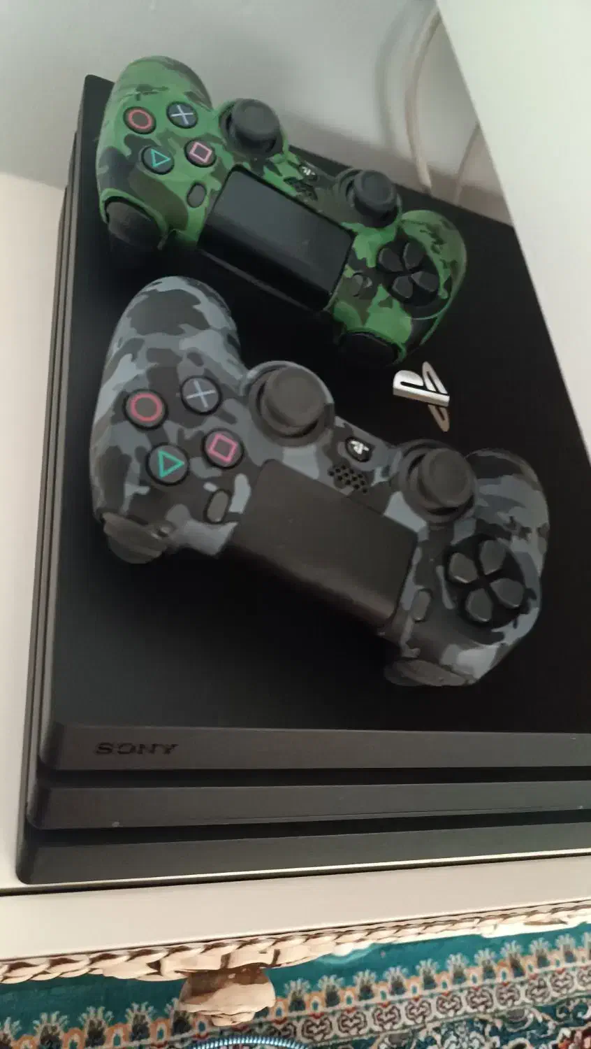 پی اس فور|کنسول، بازی ویدئویی و آنلاین|پرند, فاز ۳|دیوار