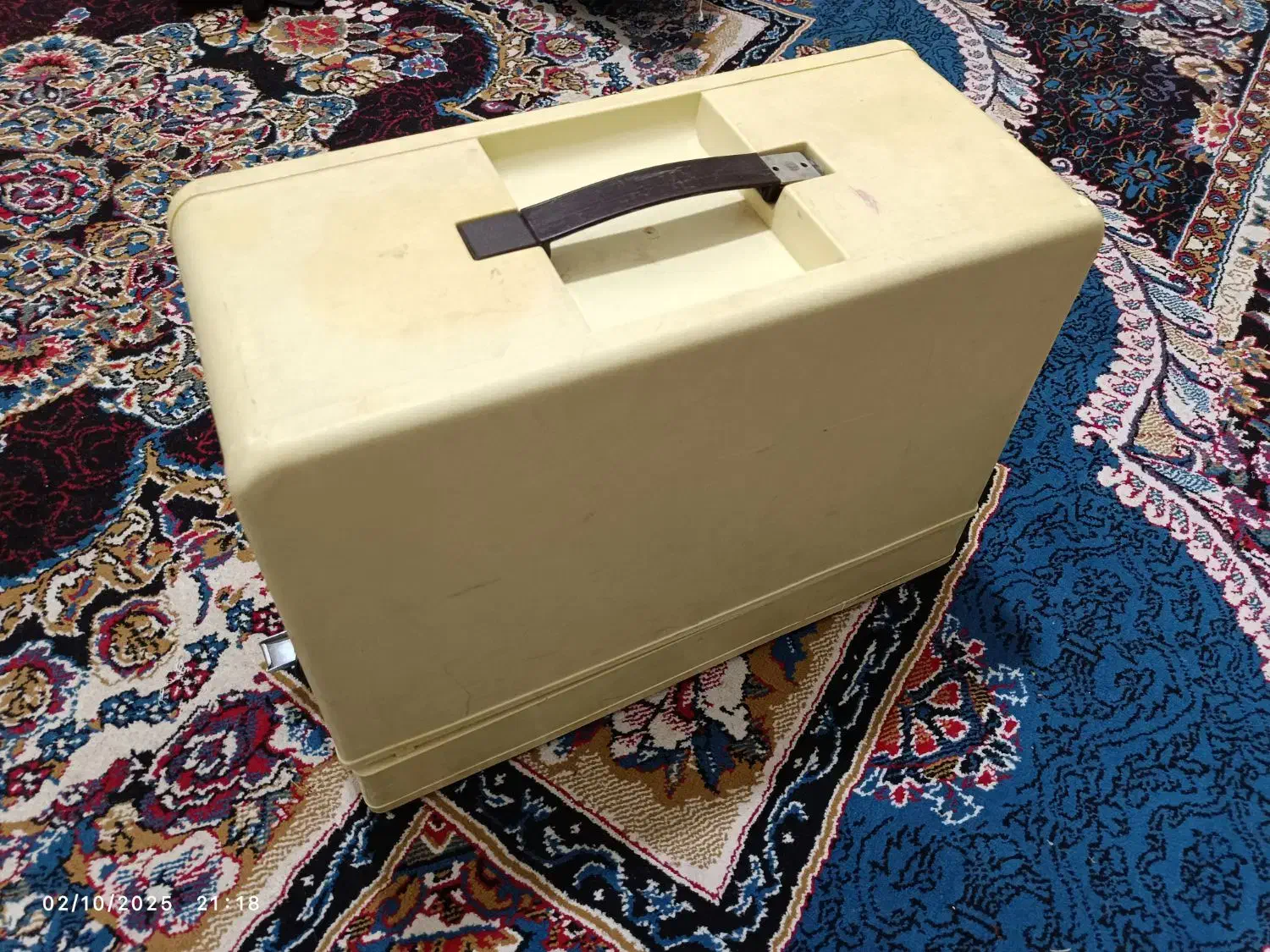 سلام چرخ خیاطی ژانومه مدل 802 قدیم|چرخ خیاطی و ریسندگی|یزد, |دیوار