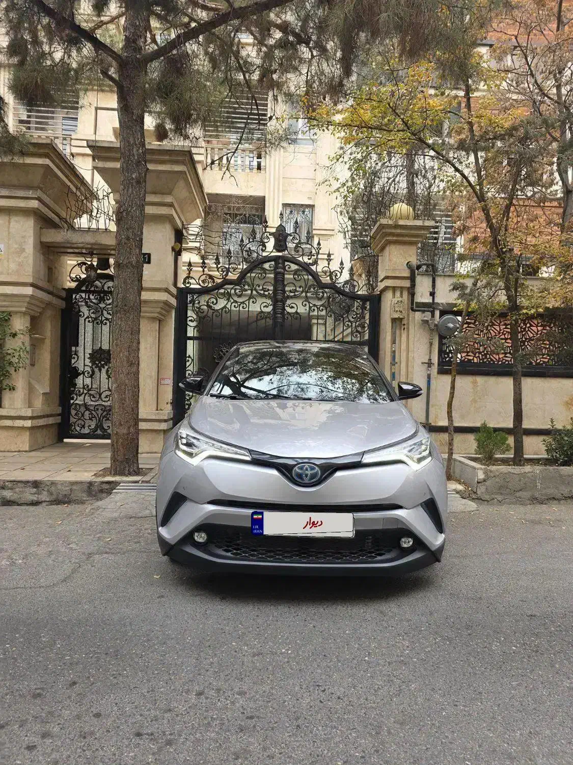 تویوتا CHR فول هیبرید ۲۰۱۸|خودرو سواری و وانت|تهران, تهرانپارس غربی|دیوار