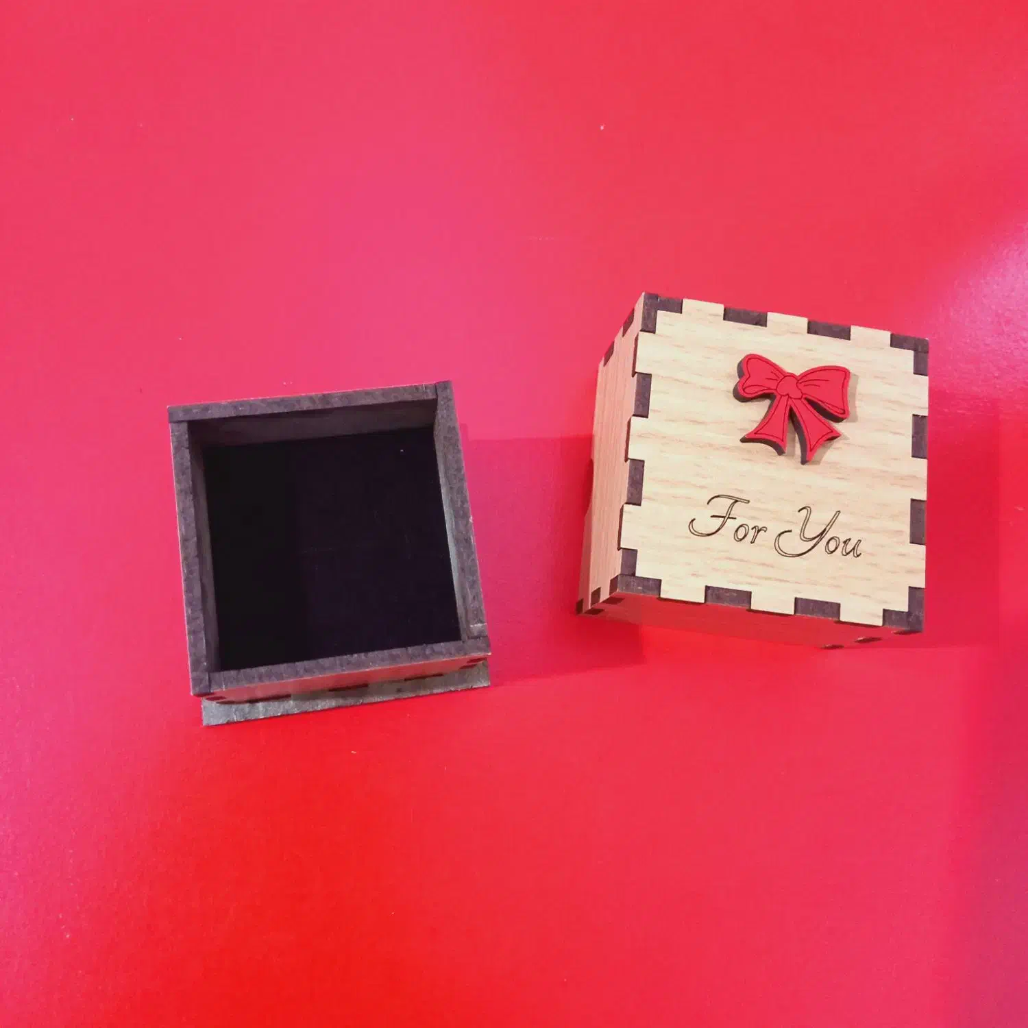 جعبه طلا و جواهر انگشتر و...|جواهرات|پیشوا, |دیوار