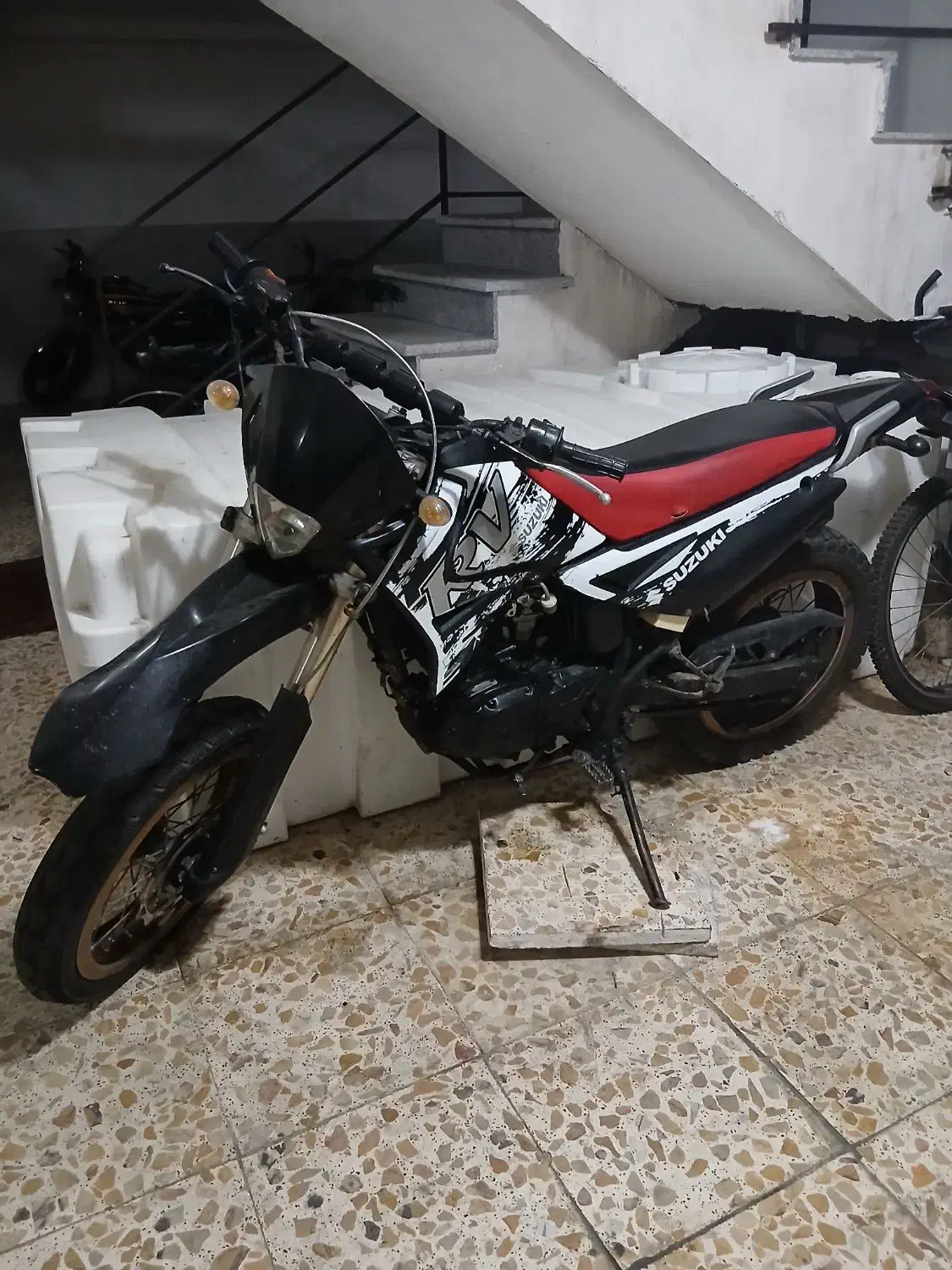 فروش موتور تریل سوزوکی روان ۲۰۰مدل90ترتمیز|موتورسیکلت|رشت, یخسازی|دیوار