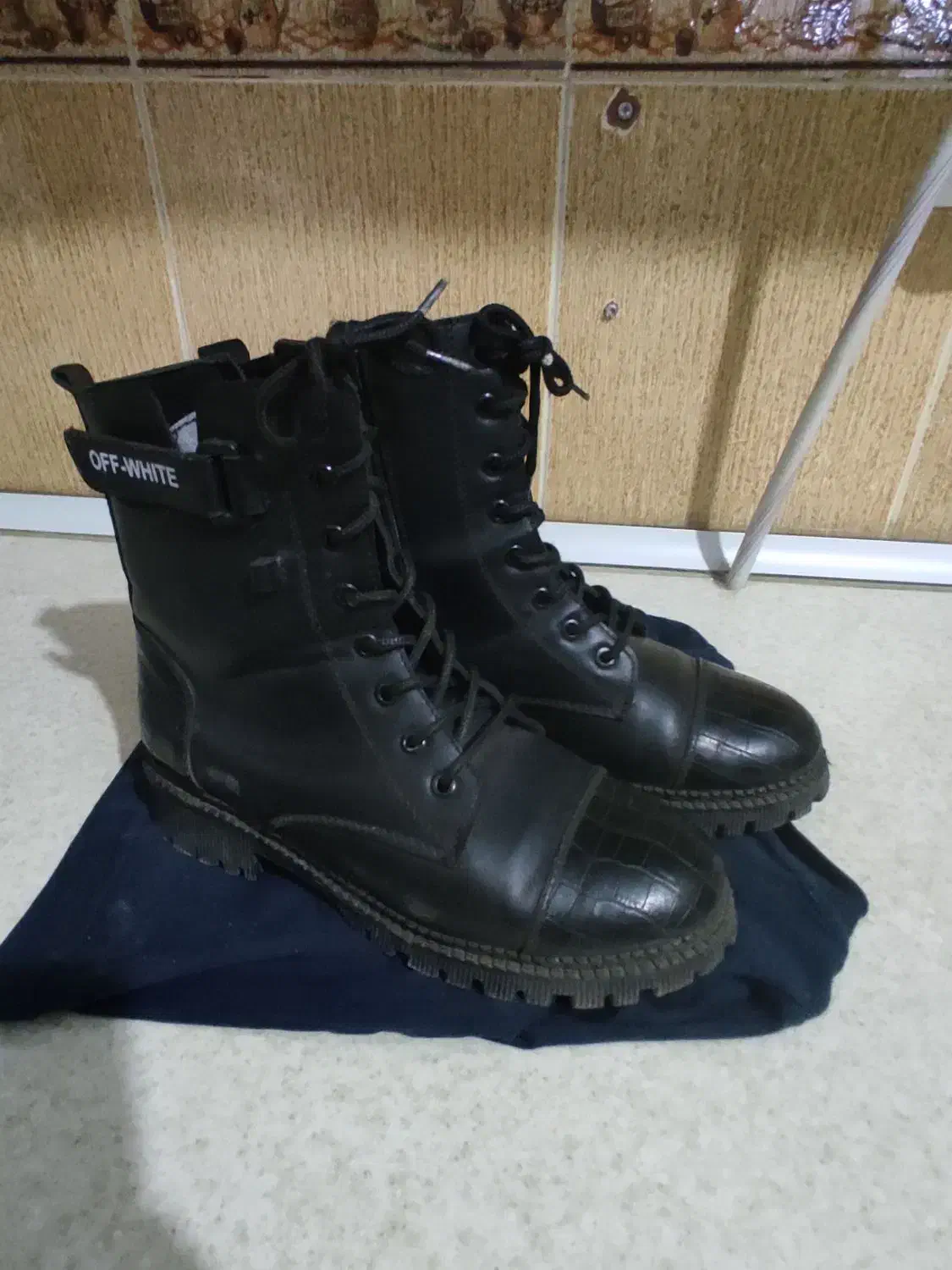 کفش نیم بوت چرم در حدنو سالم سالم سایز 38|کیف، کفش، کمربند|صباشهر, |دیوار