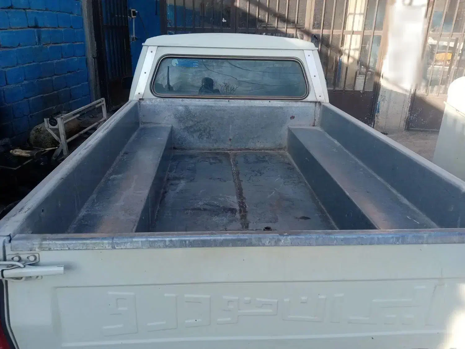 وانت پیکان مدل 93 بدون رنگ وضربه 200کار خانگی|خودرو سواری و وانت|بن, |دیوار