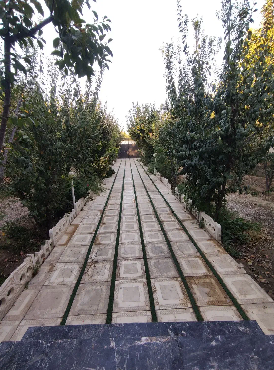 اجاره روزانه و ساعتی ویلا استخردار آبگرم|اجارهٔ کوتاهمدت ویلا و باغ|محمدشهر, عباس آباد|دیوار