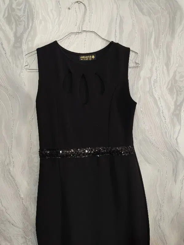 تعدادی لباس مجلسی ارزان زیبا و شیک، سالم و نو|لباس|شیراز, درکی|دیوار