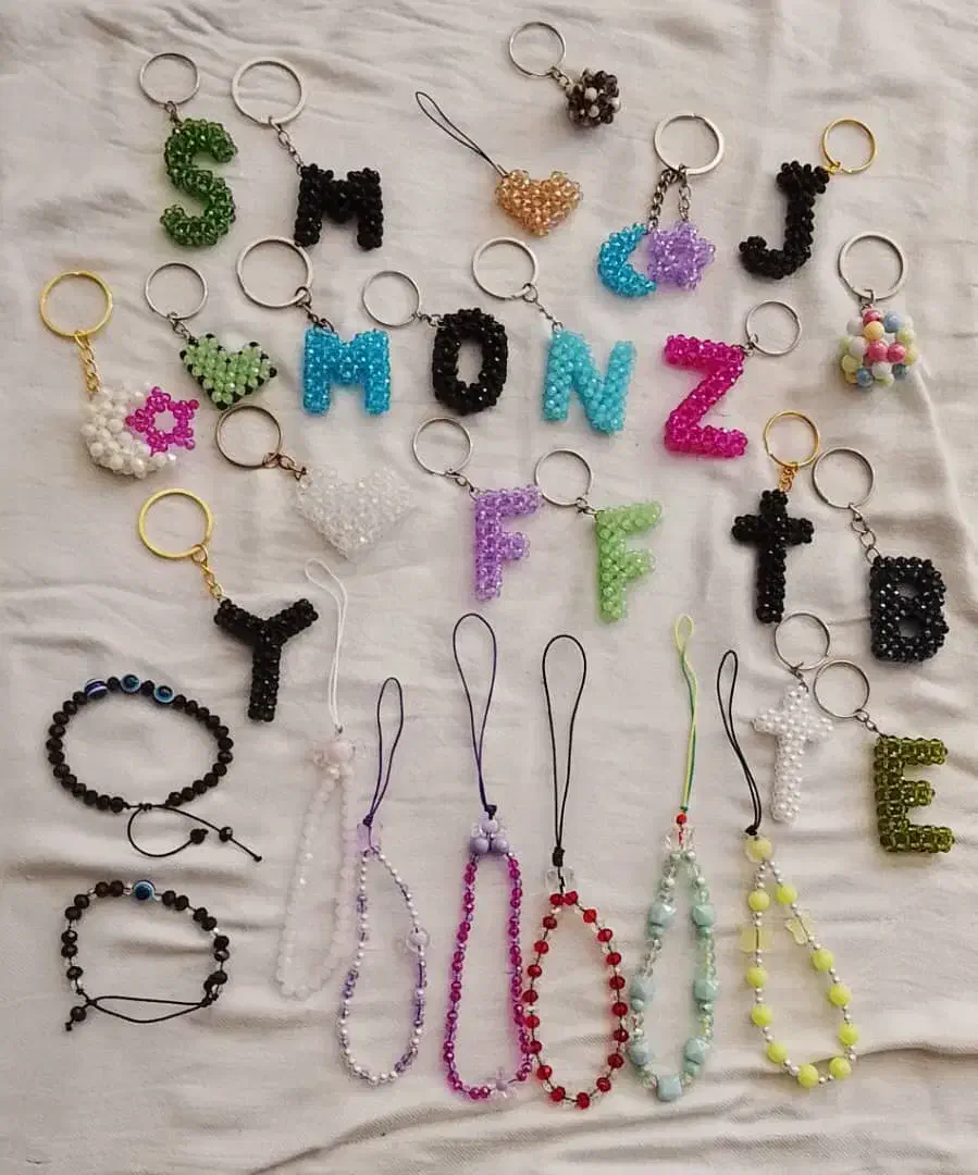 سرکلیدی فونچارم دستبند و... دست ساز|زیورآلات و اکسسوری|ارسنجان, |دیوار