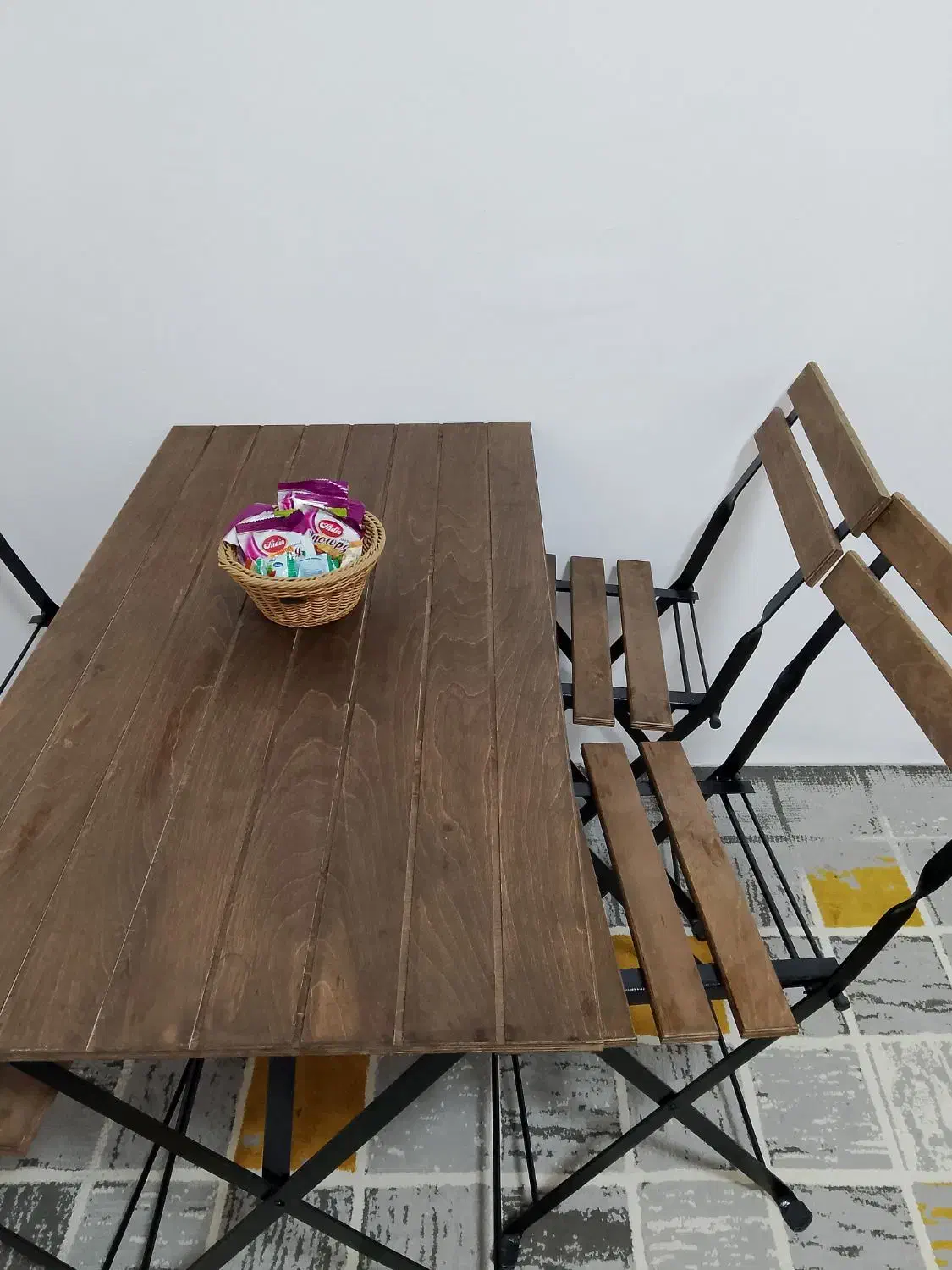 میز صبحانه خوری چهارنفره همراه باصندلی|میز و صندلی غذاخوری|احمدی, |دیوار