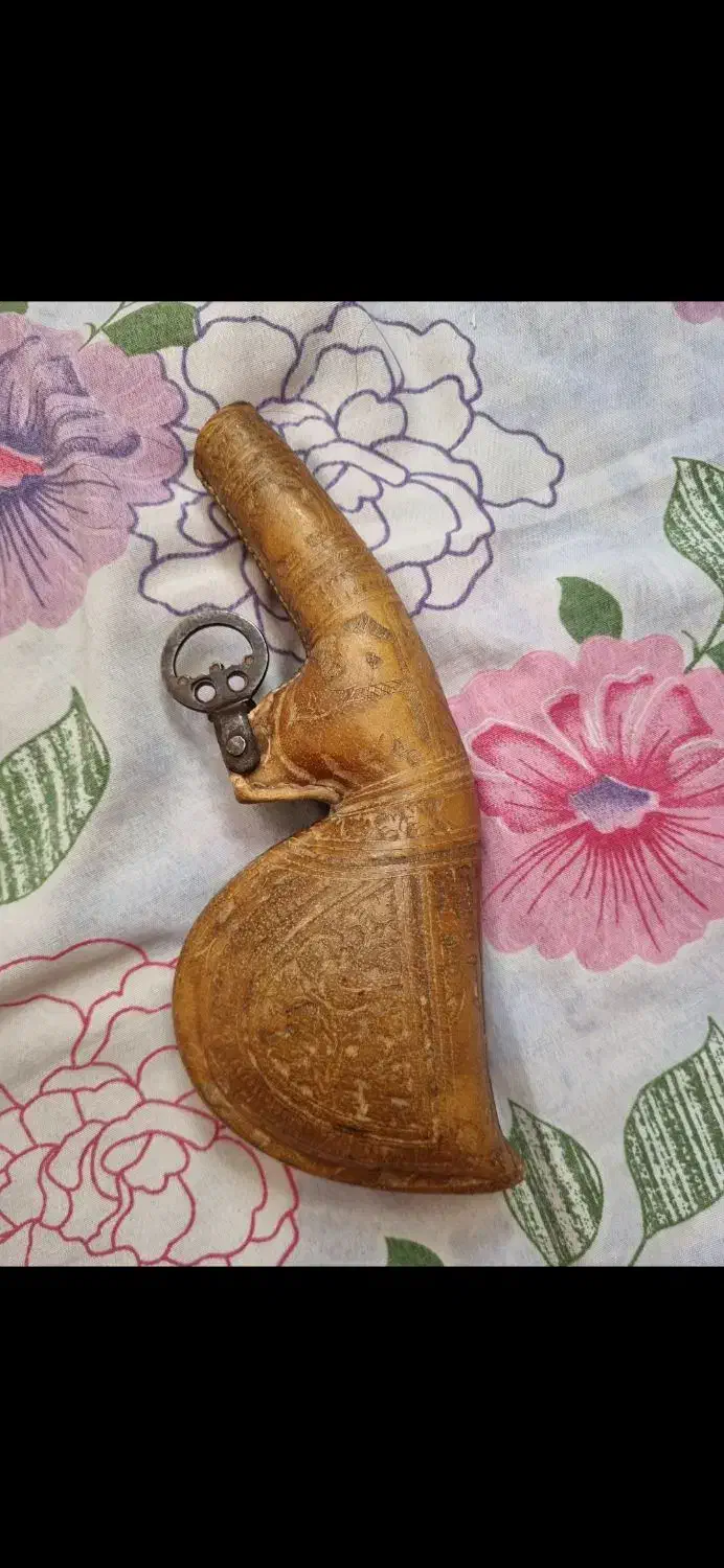 وسیله دکوری آنتیک|کلکسیون اشیاء عتیقه|کرمان, |دیوار