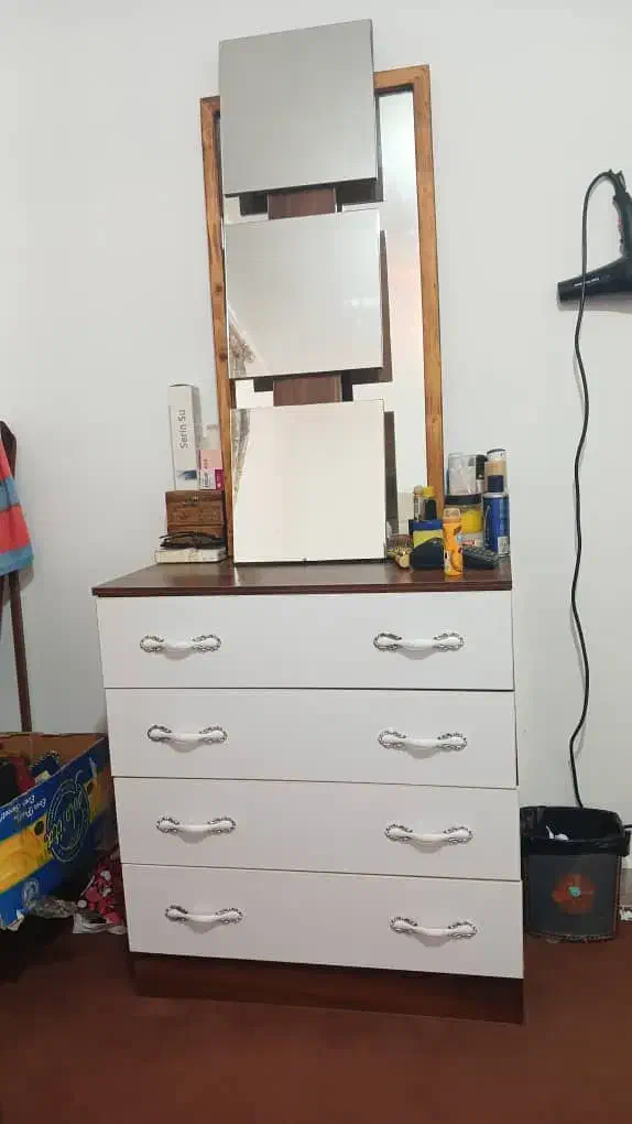 تختخواب دونفره|تخت و سرویس خواب|رشت, حومه رشت|دیوار