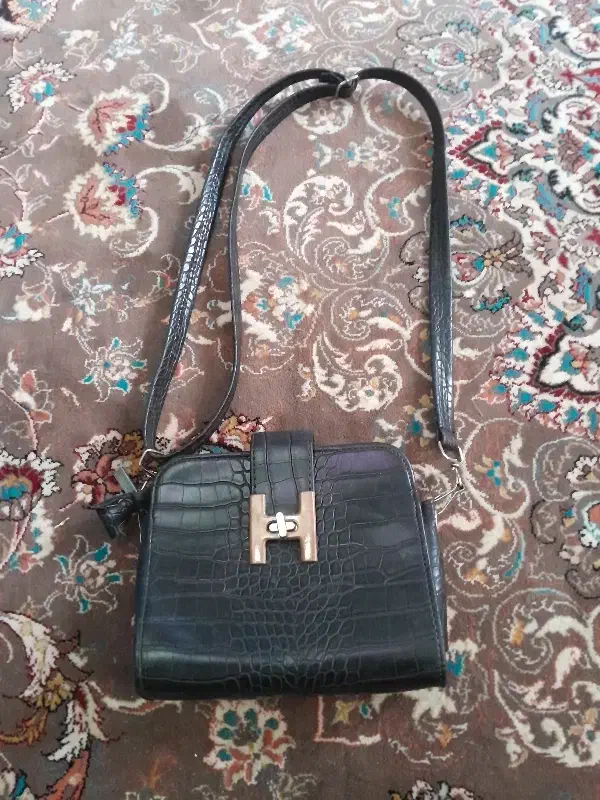 کیف شونی زنانه فقط 100|کیف، کفش، کمربند|خرم‌آباد, |دیوار